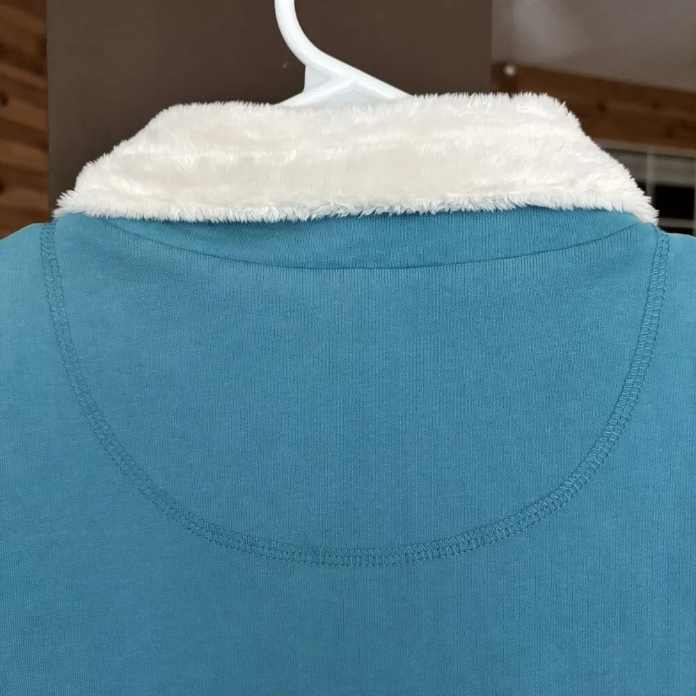 L.L.Bean Vest Women M  Sherpa Lined Turquoise Blue Soft Fleece Outdoors Spring